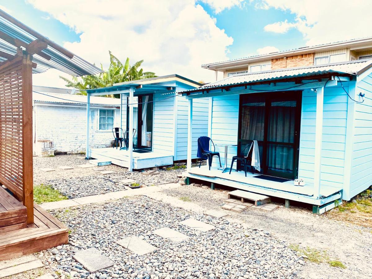 D R Accommodation and Cozy Cabins, walking distance to CBD and near to Waikato Hospital - Housity