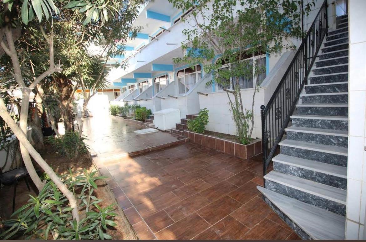 Avşa Güneş Otel - Housity