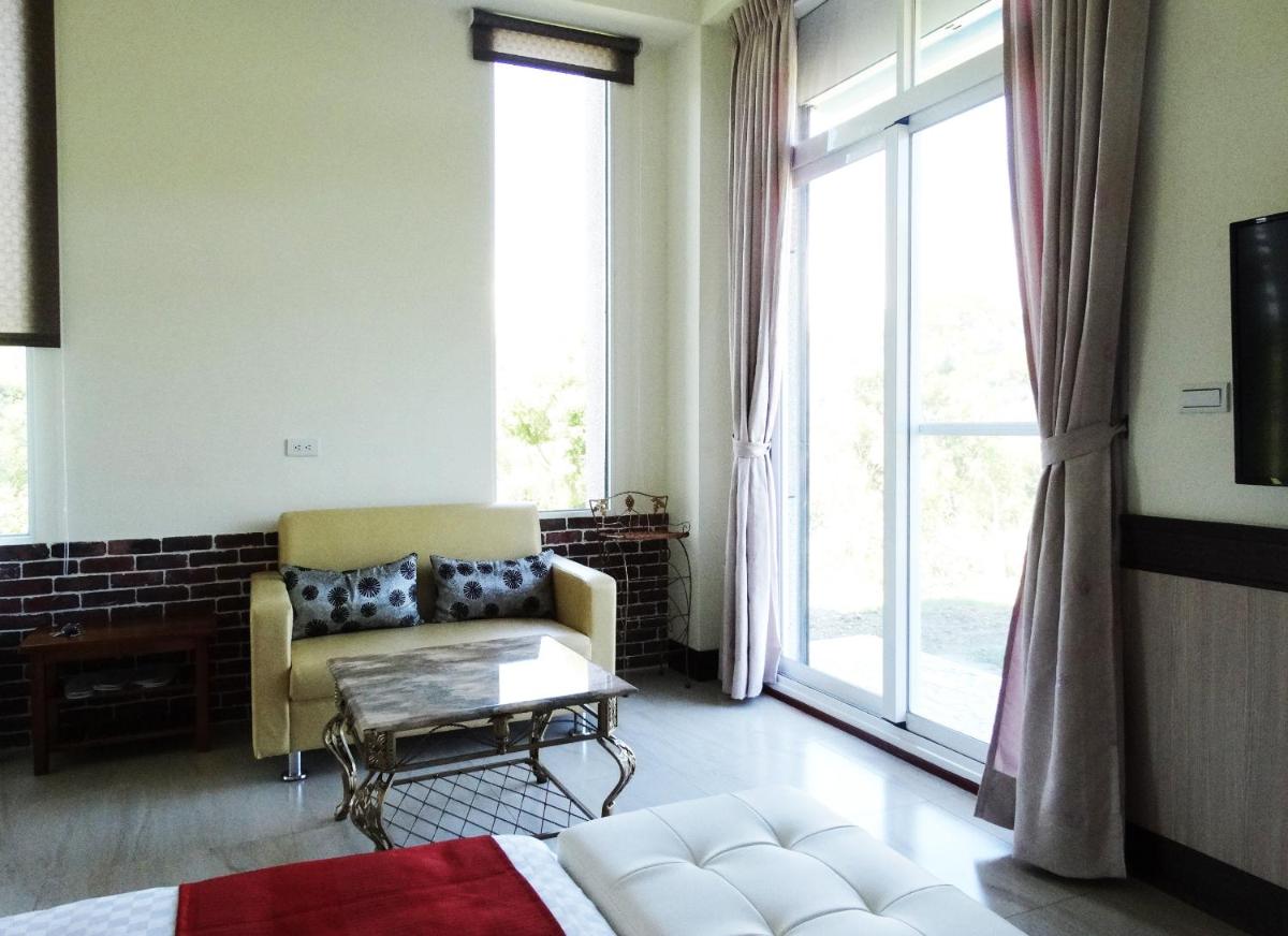 Ikegami Dapo Moutain Bed and Breakfast - Housity