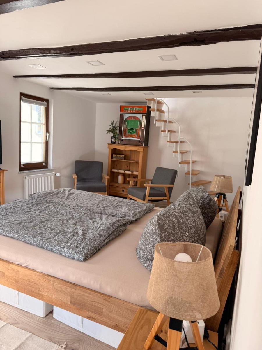 Charmantes denkmalgeschütztes Tiny House am Rhein - Housity