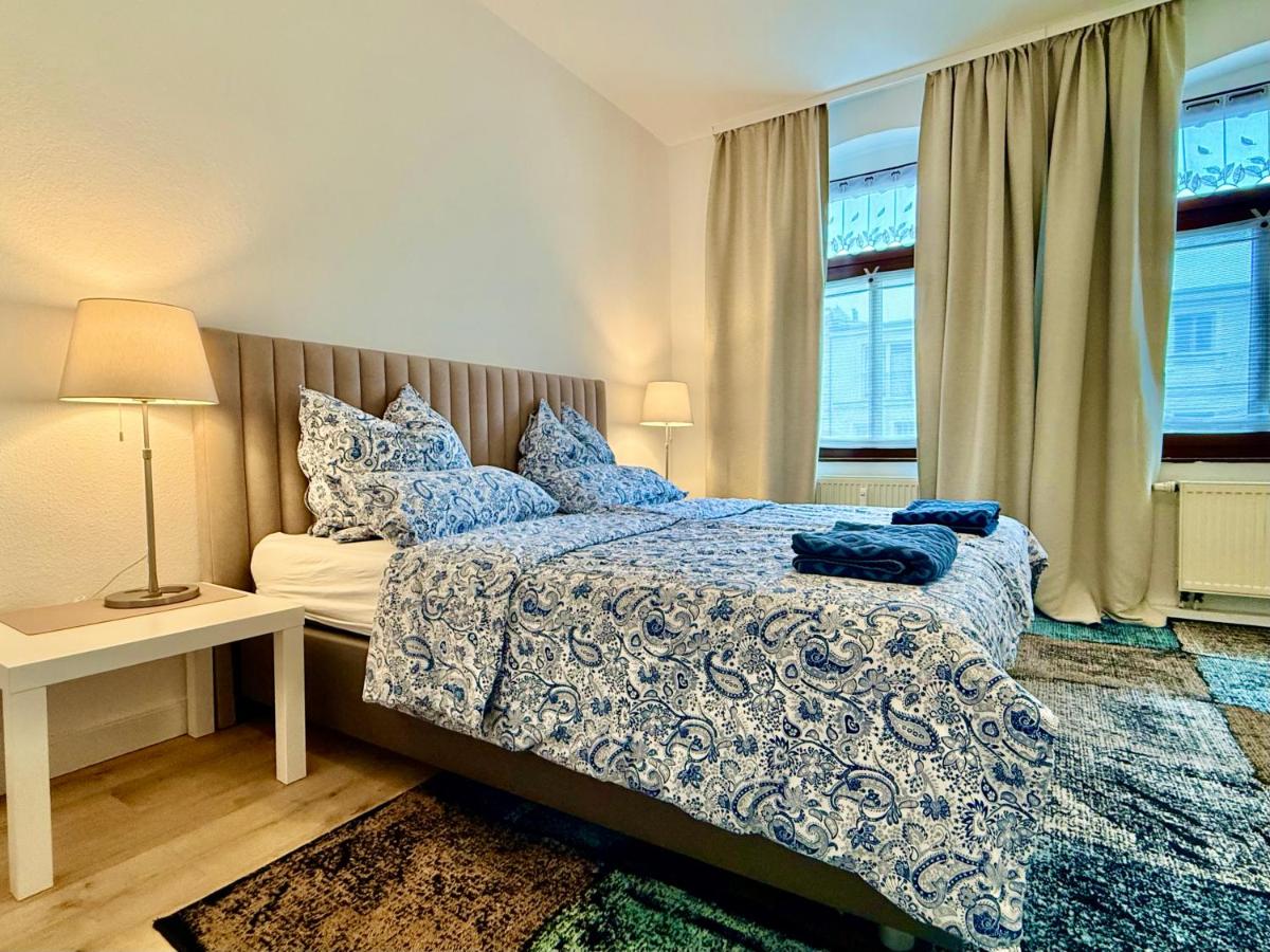 Ferienwohnung BERNIUS 6 Personen 3 Zimmer 90 qm - Housity