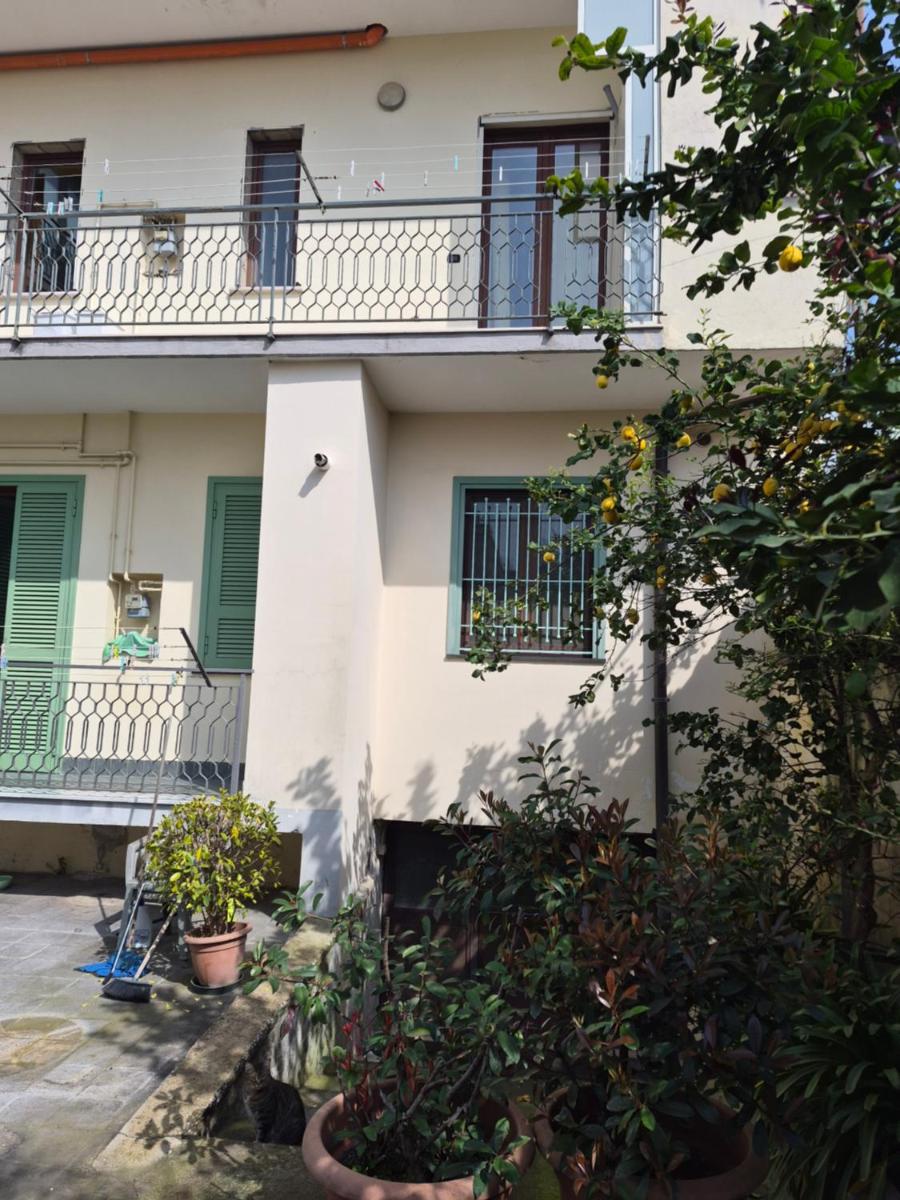 B&B Oasi di Frattamaggiore - Housity