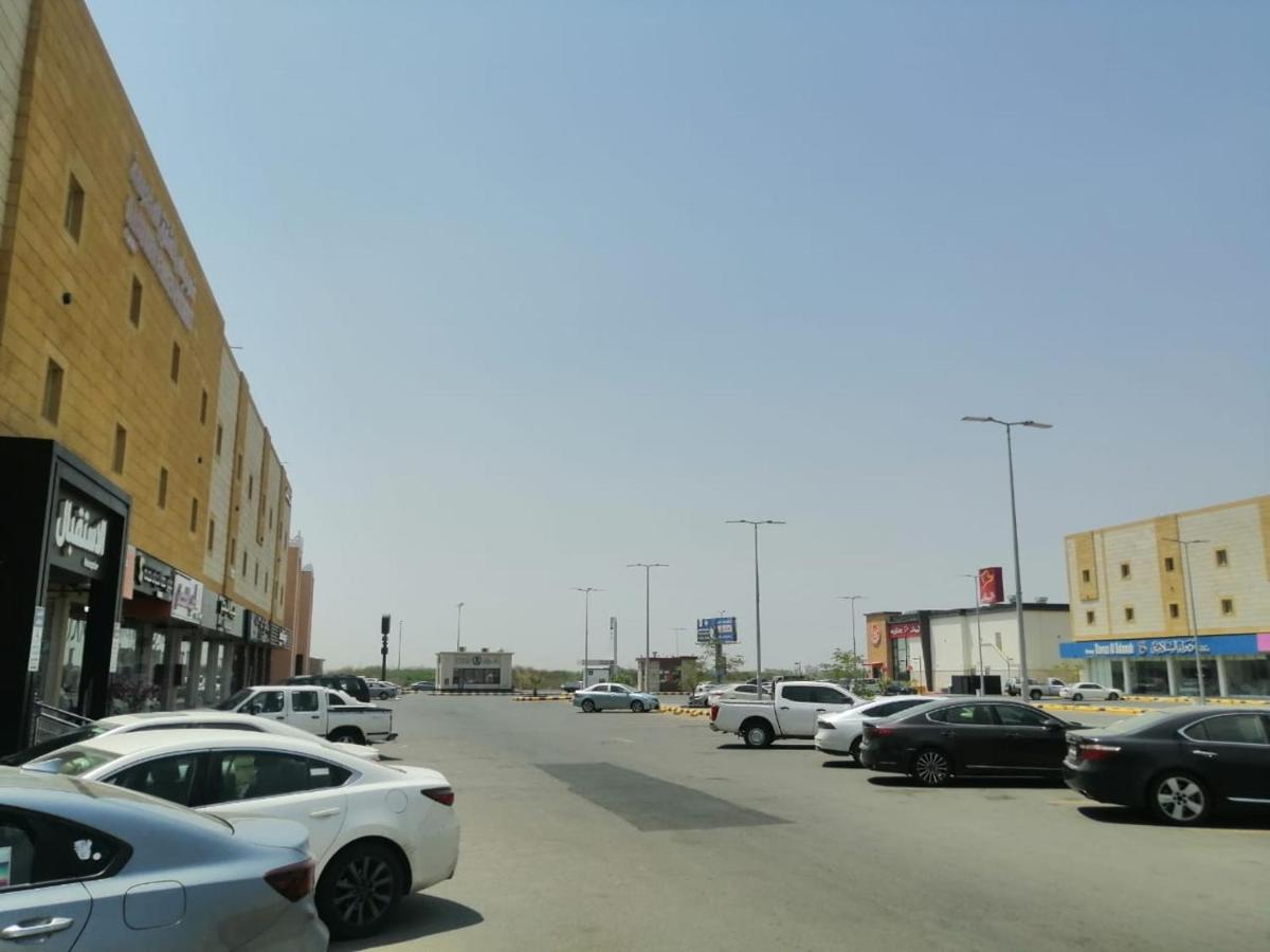 شقق قصر مياس للشقق المخدومة - فرع المريخيه - Housity