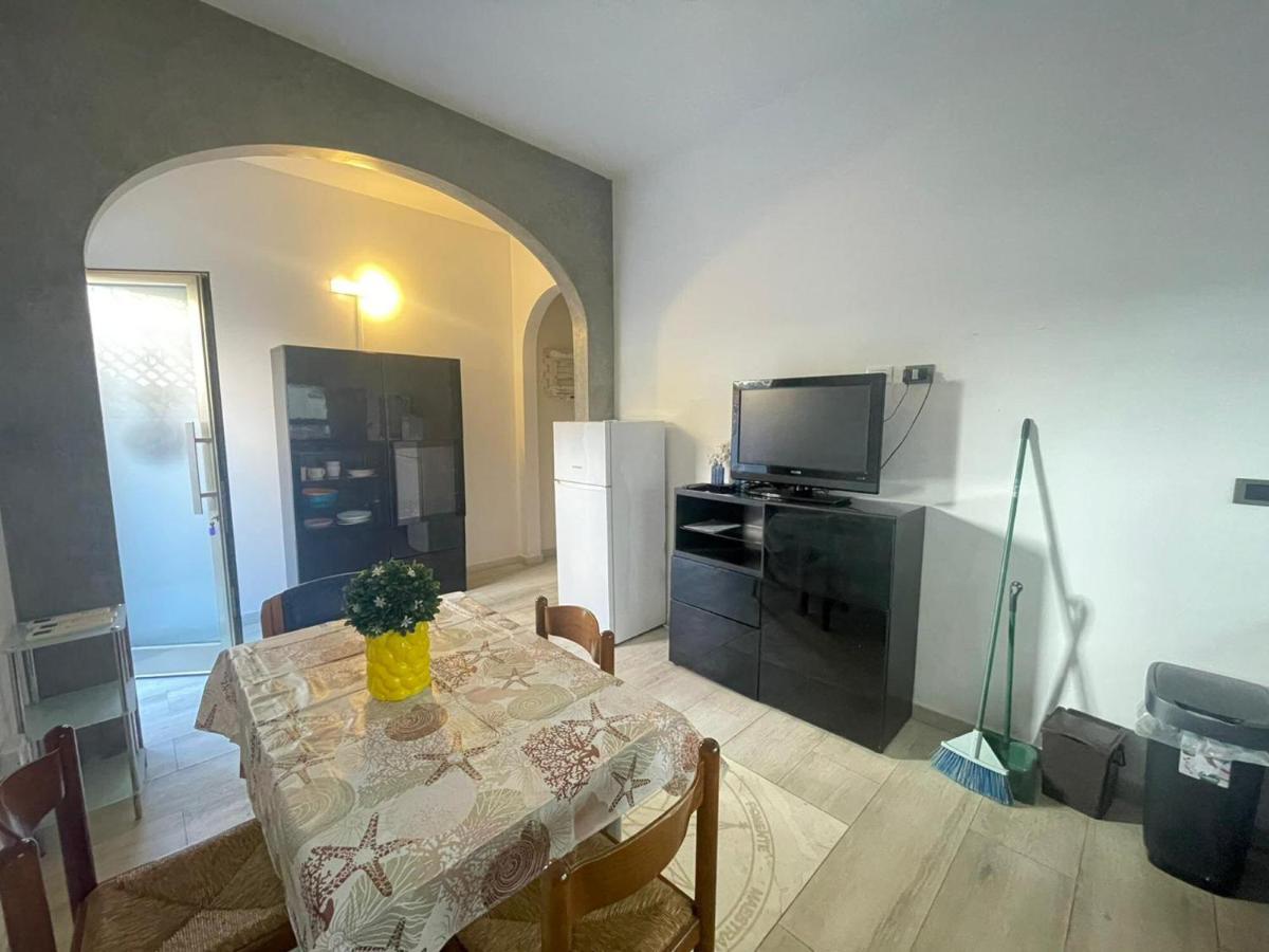 Casa Dea Lungomare Marina di Cecina by Zoom In Earth - Housity