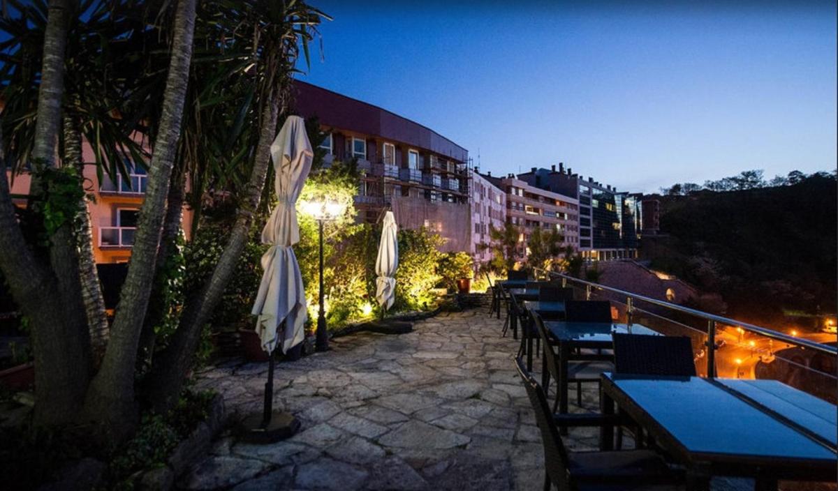 Hotel Itxas Gain Getaria - Housity