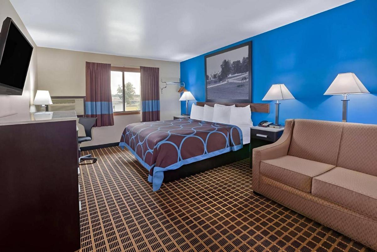 Quality Inn Elkhart - Housity