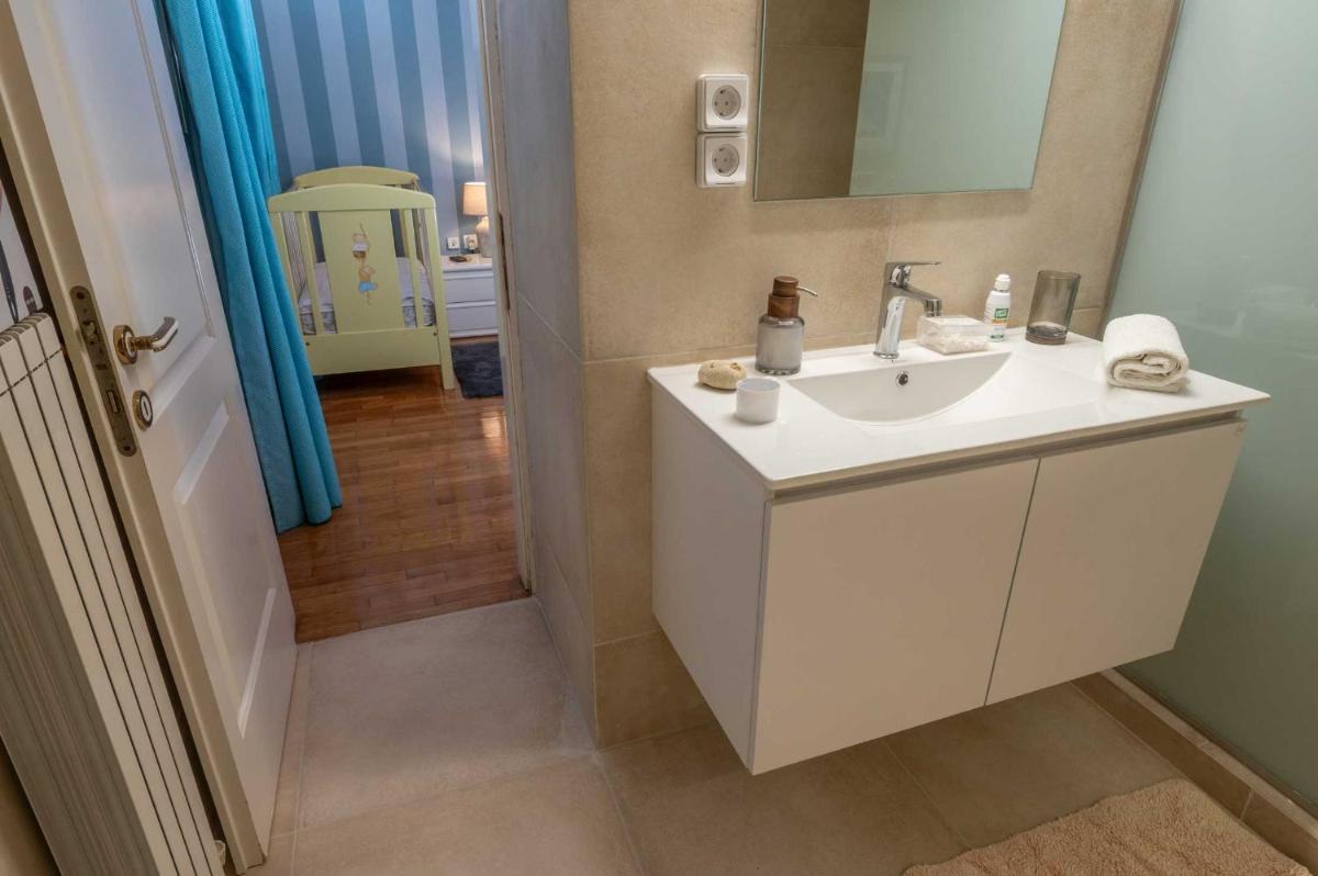 Villa Aris - Housity