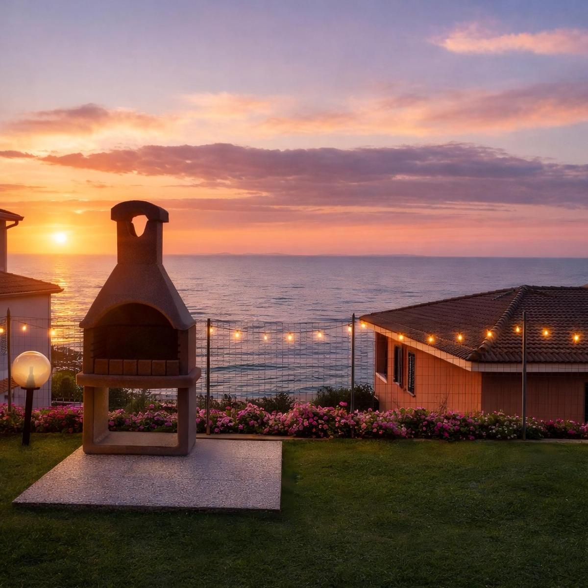 "Sardinia Blue Home" Vista mare, tramonti mozzafiato su Golfo Asinara, giardino, parking e Wi-Fi - Hizvo