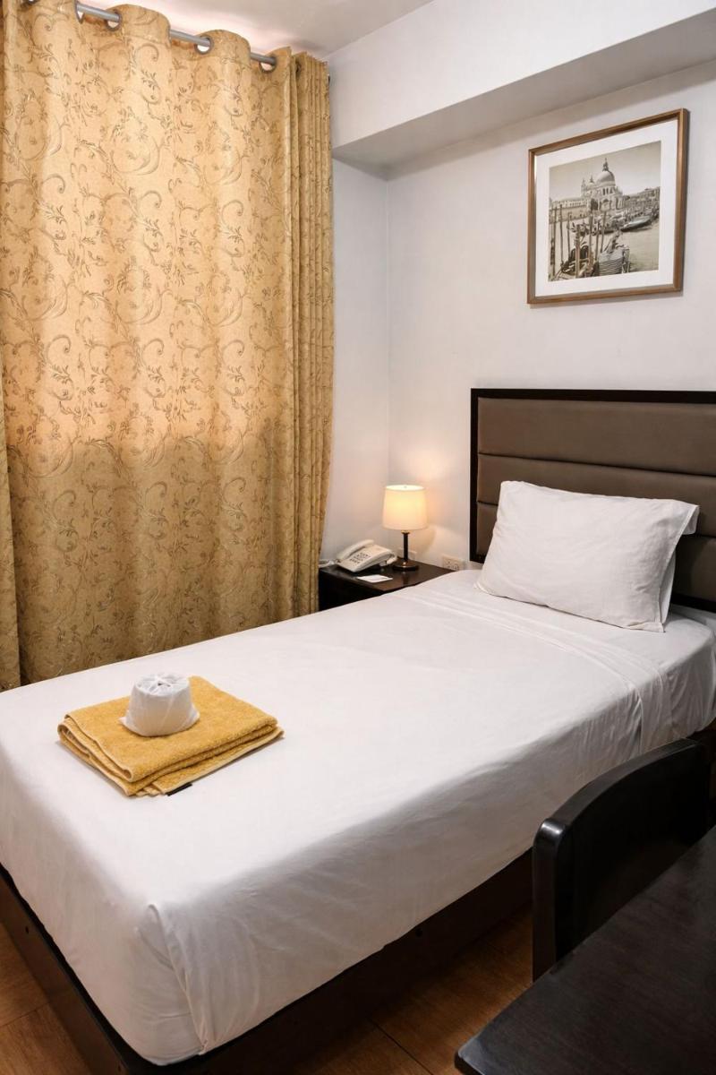 Hotel Kuwasi - Housity