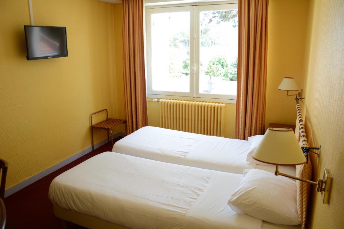 Logis Le Petit Trianon - Housity