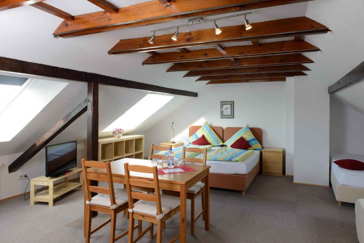 Hotel INNsel26 - Housity