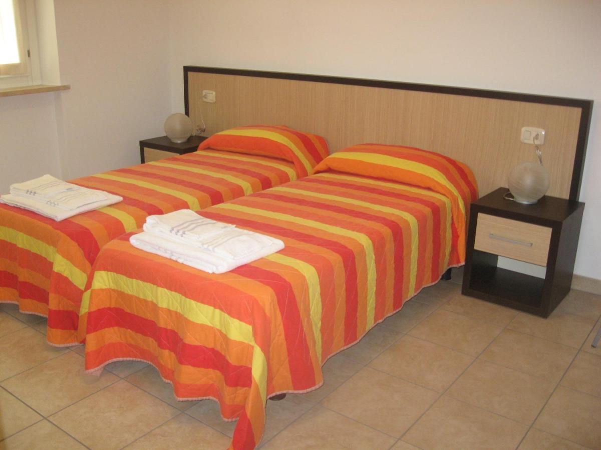 Centro Vacanze Verde Azzurro - Housity