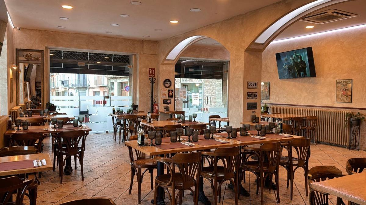 Hostal Sant Miquel - Housity