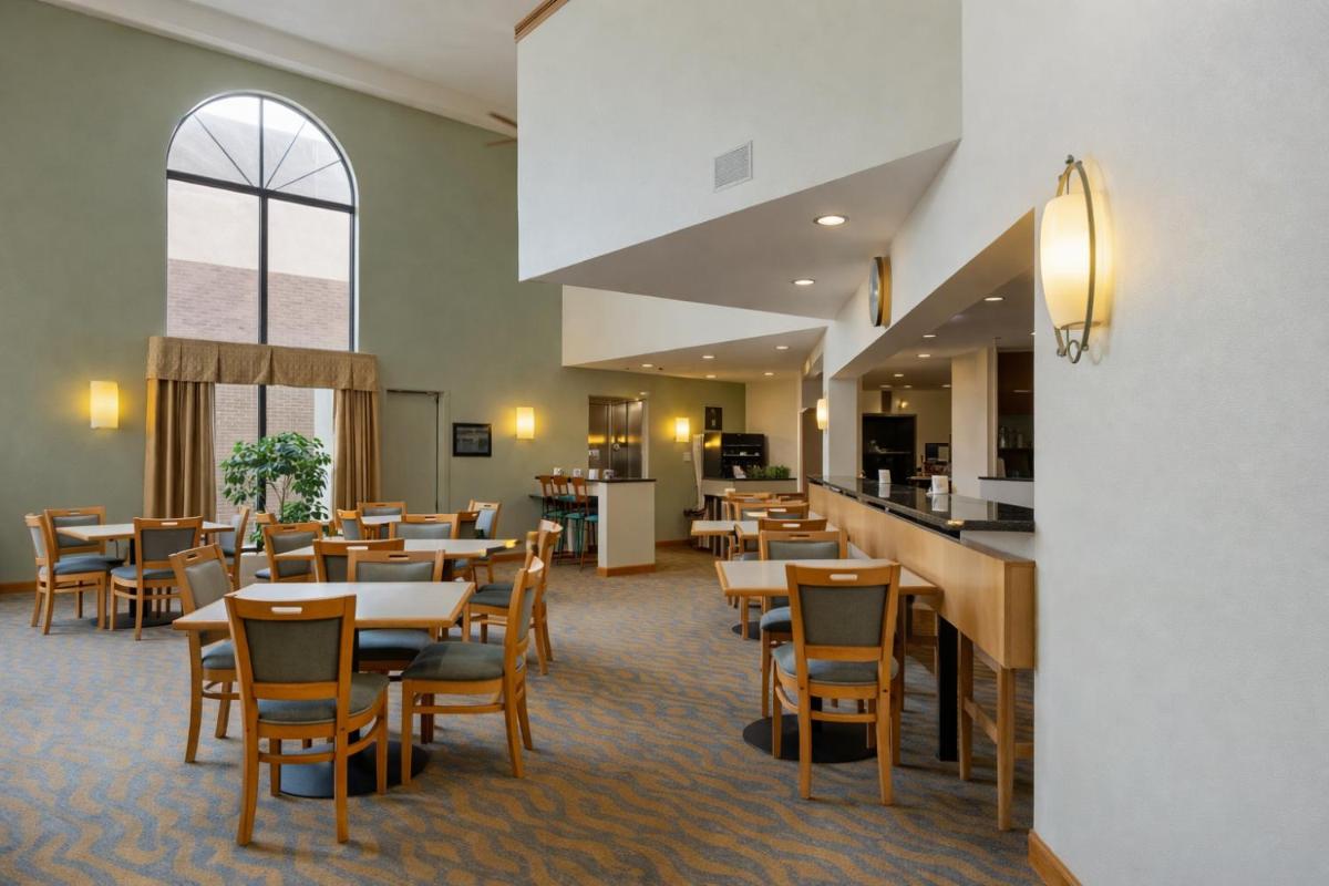 Best Western Davison Inn - Housity