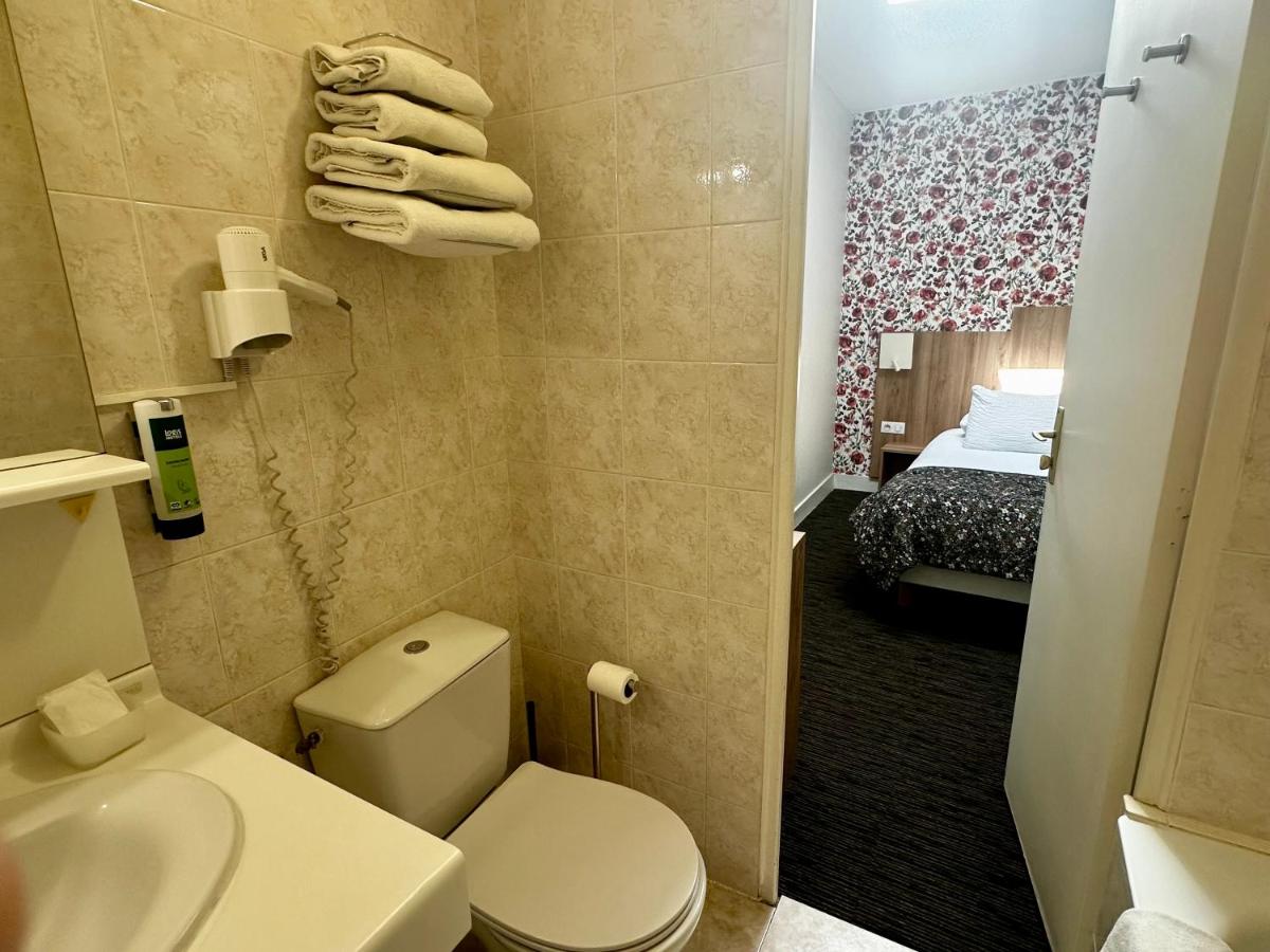 Logis Hôtel Maison Voltaire - Housity