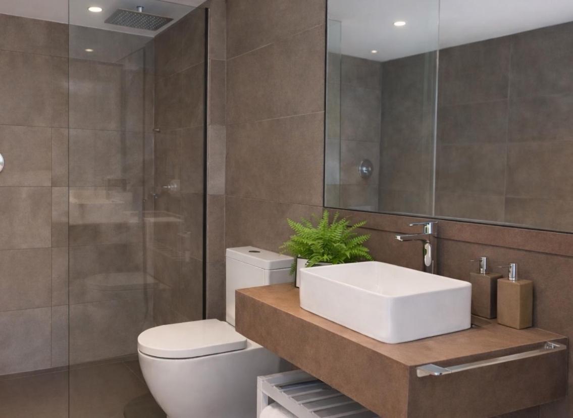 Hotel Sitges - Housity