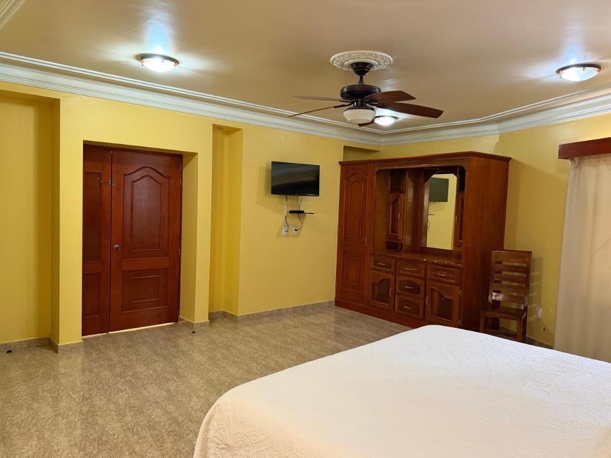 Hotel la finca - Housity