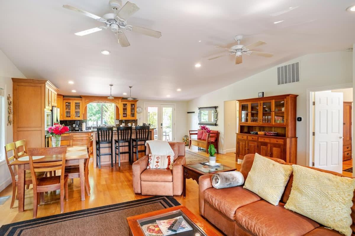 Sonoma Wine Country Bungalow - Housity