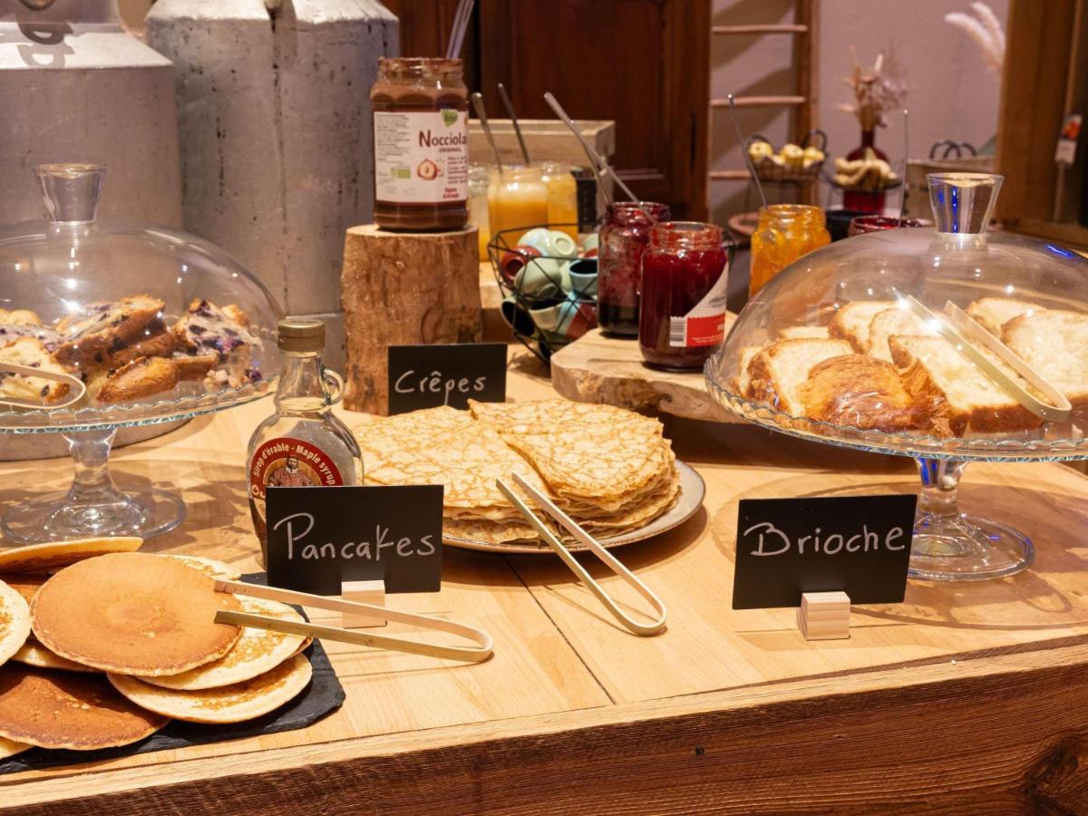 Nourriture dans l'hôtel ou à proximité