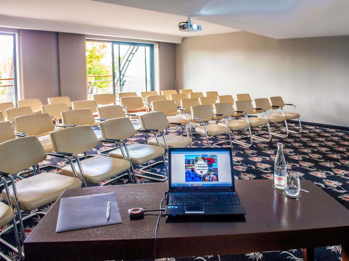 Espace de conférence ou salle de réunion dans l'établissement Parc Beaumont Hôtel & Spa Pau - MGallery Collection
