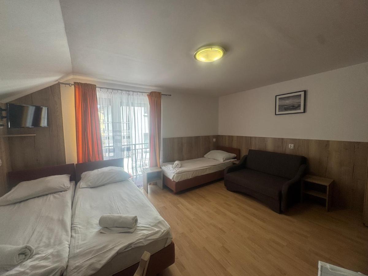 Pokoje Gościnne Przemyk - Housity