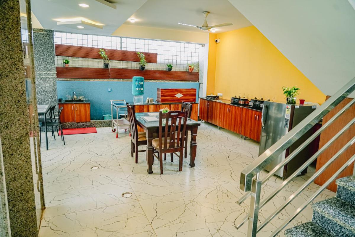 Keerthis Royal Suites Kempegowda International Airport - Housity