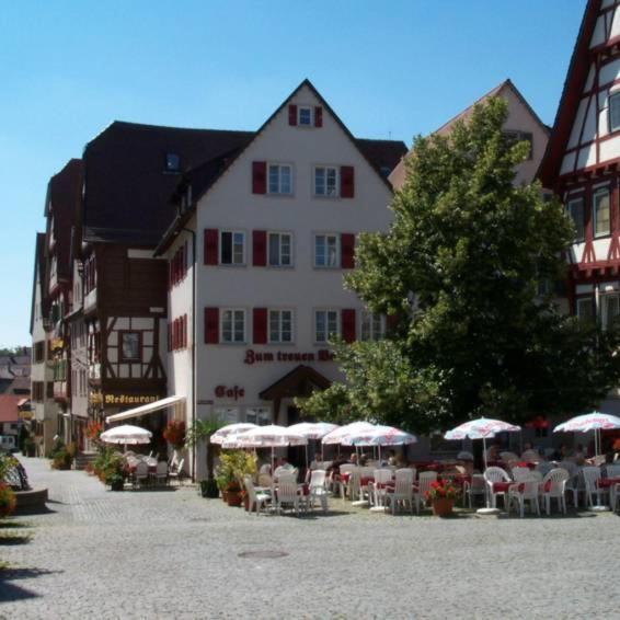 Zum treuen Bartel - Housity