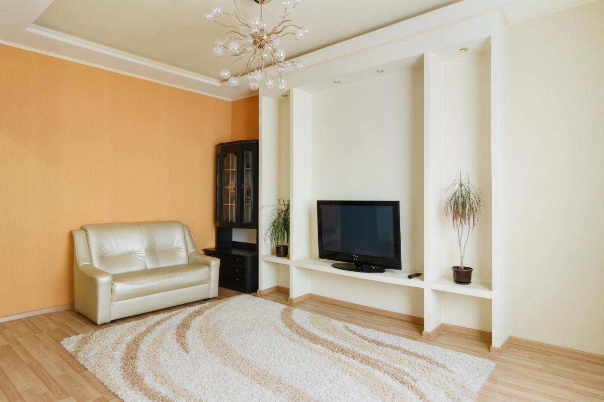 Two-bedroom Apartment on Pushkinskaia 54 - Housity