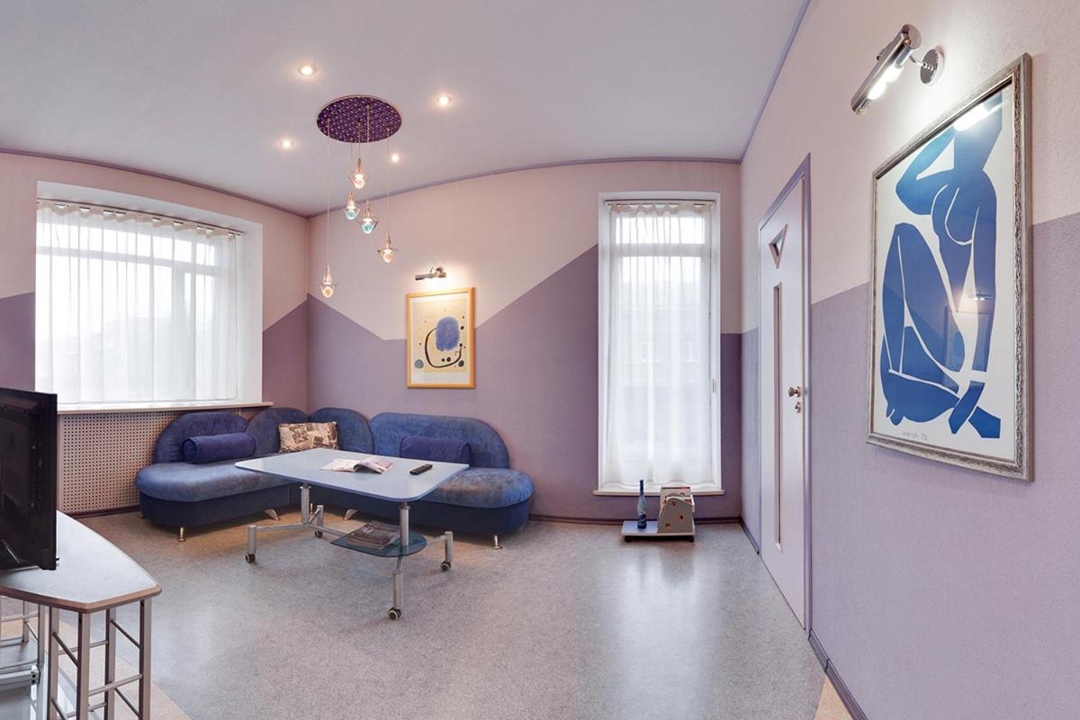 Elite-class apartment 3 ? room on Pushkinskaya - Housity