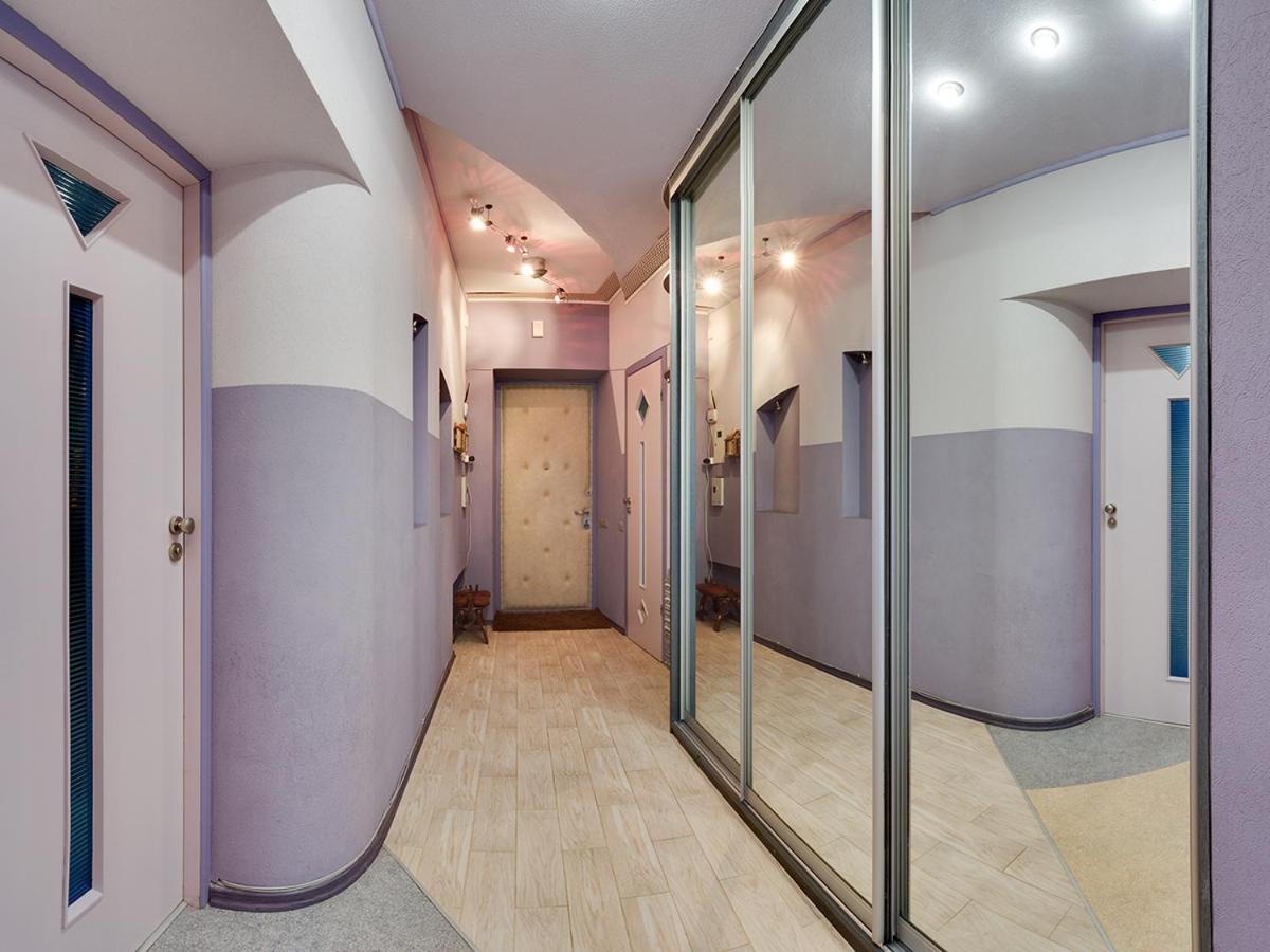 Elite-class apartment 3 ? room on Pushkinskaya - Housity