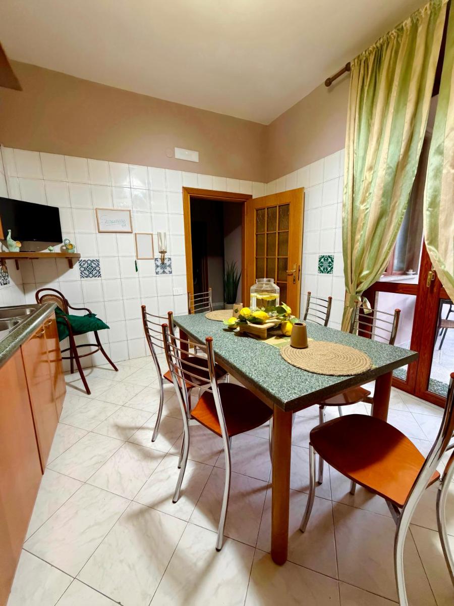 Susanna's House - Housity