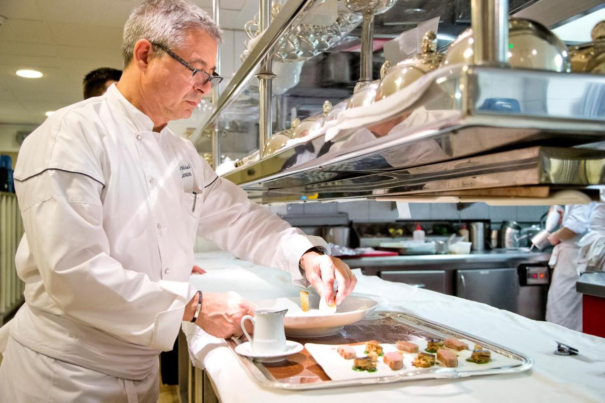 Nourriture dans l'hôtel ou à proximité
