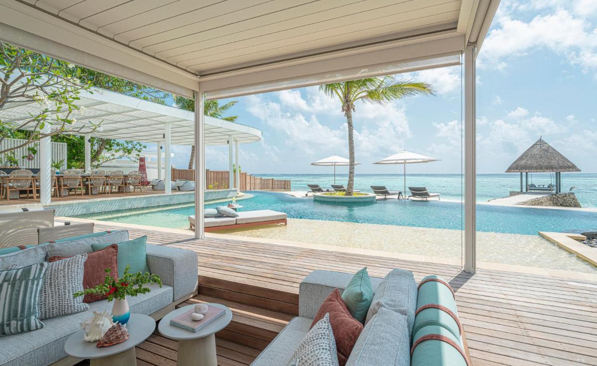 Four Seasons Resort Maldives at Kuda Huraa - Housity
