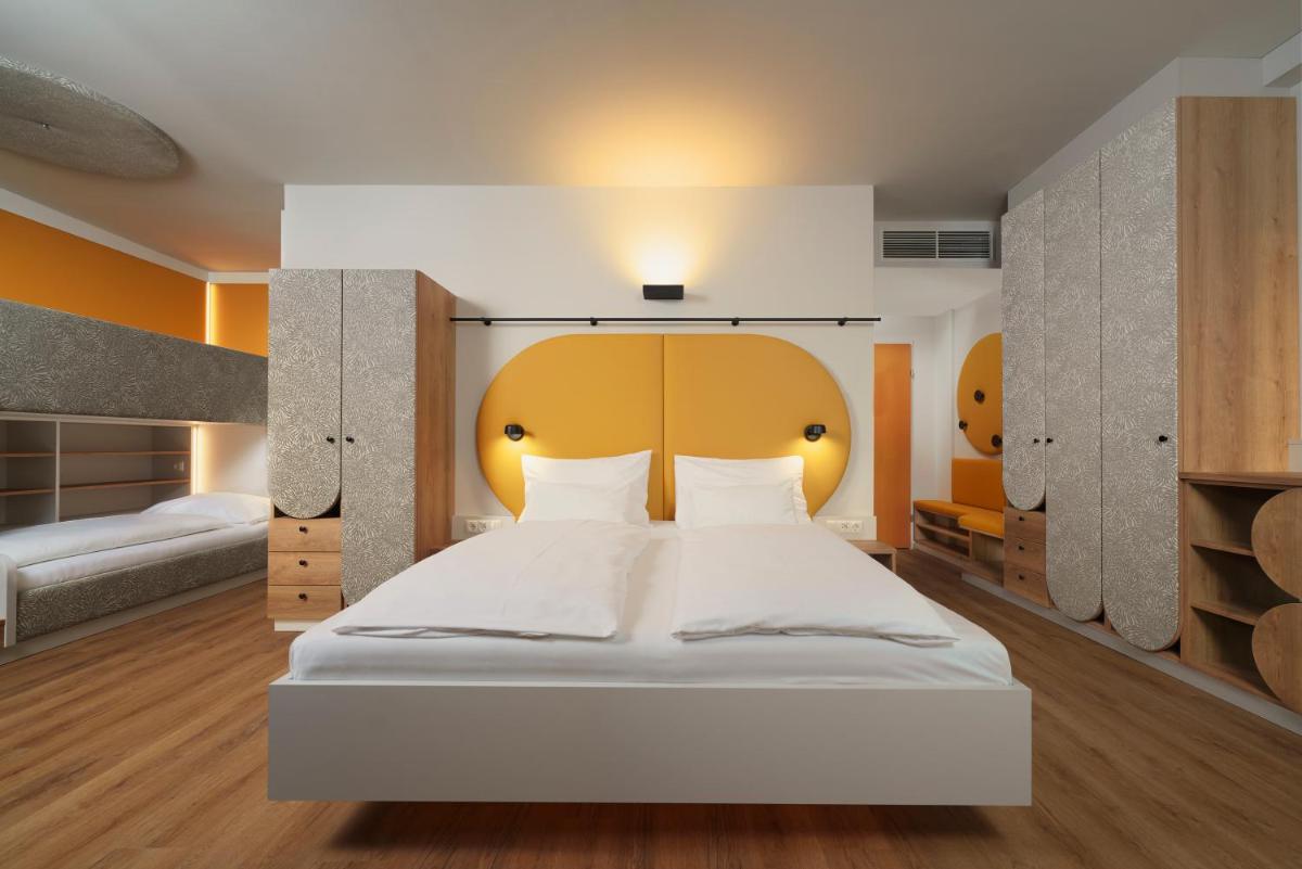 H2O Hotel-Therme-Resort, für Familien mit Kindern - Housity