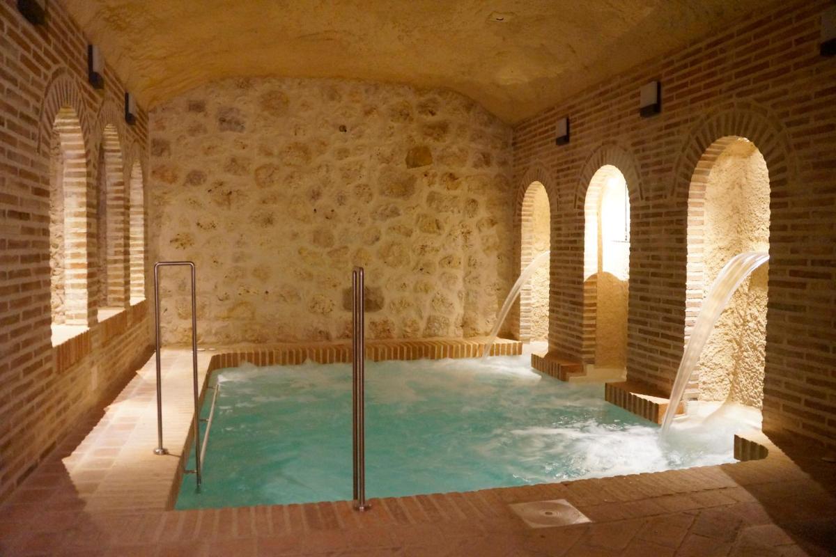 Casas de Valois - Housity
