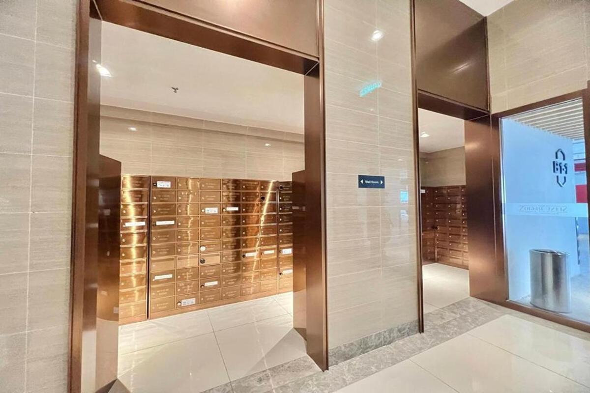 R&F Princess Cove Designer Suites By NEO - Hizvo