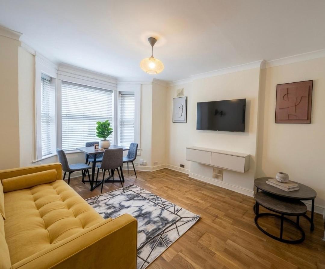 Heathfield Garden Retreat - Housity