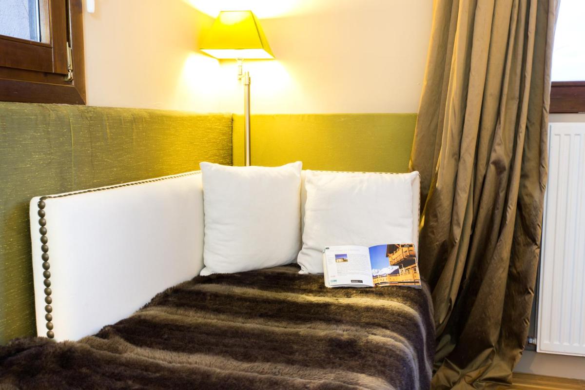 Zona de estar de Hotel Cardamomo Sigüenza