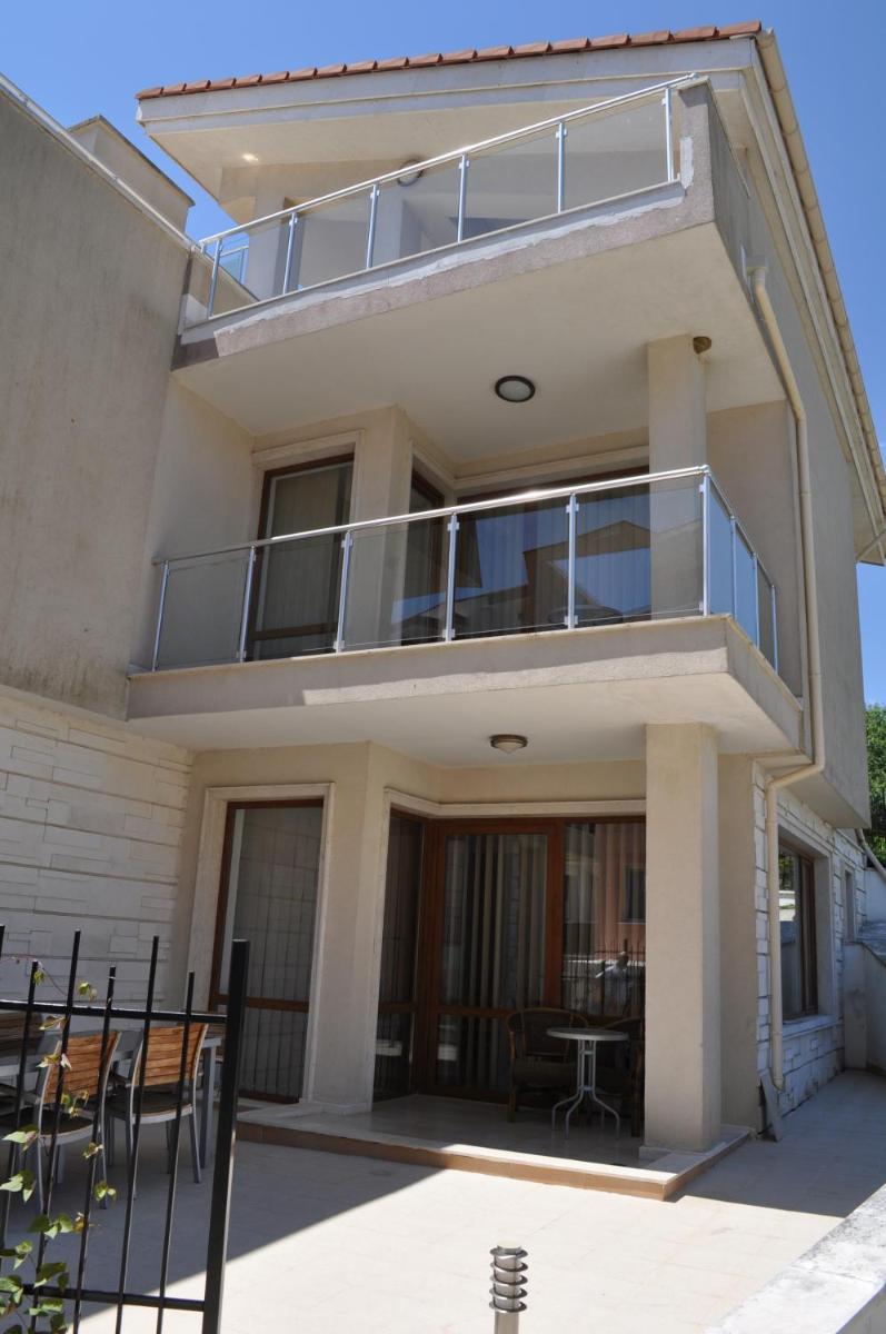 Villa Sun Village Byala - Housity