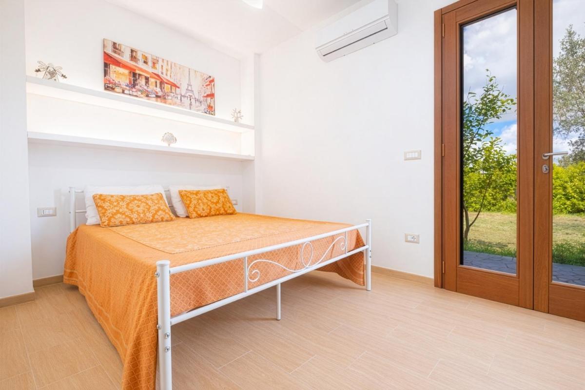 Villa Marzoni con Piscina Privata by HDSalento - Housity