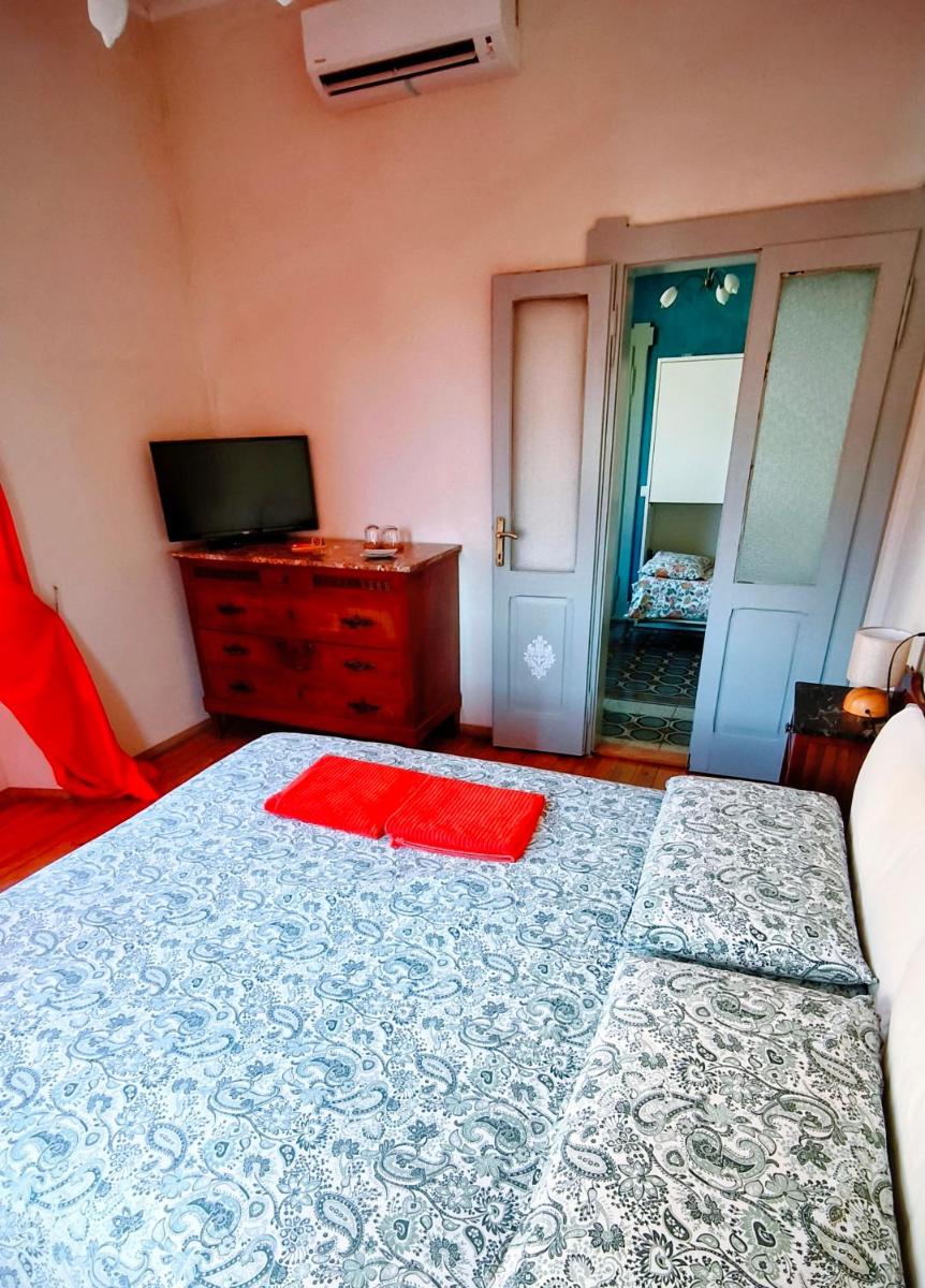 Villa Alma, Lake Como Bed&Breathe - Housity