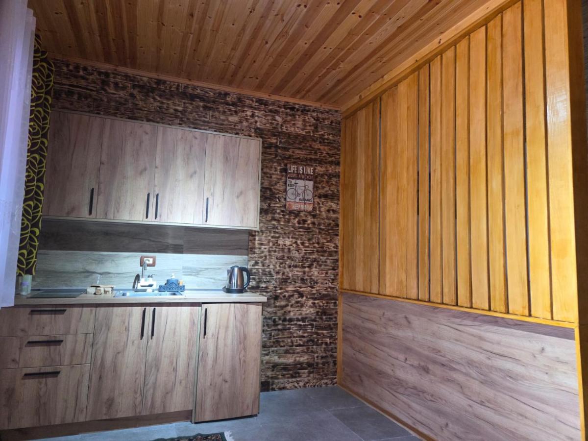 Olive Oasis Studio - Hizvo