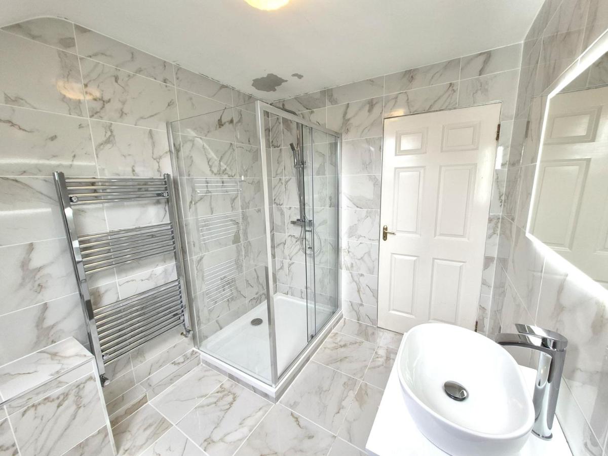 Leabrook House - Housity