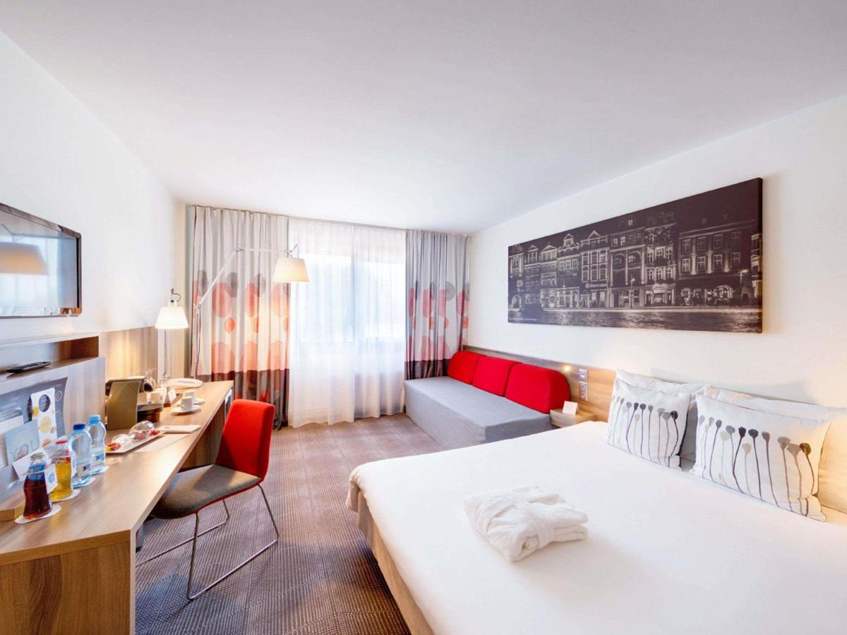 Novotel Poznań Malta - Housity