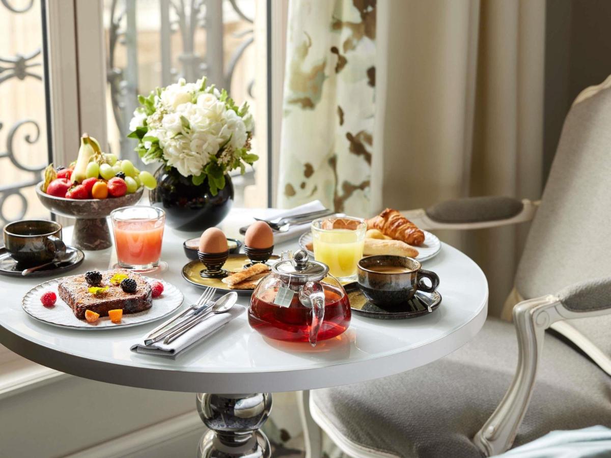 Nourriture dans l'hôtel ou à proximité