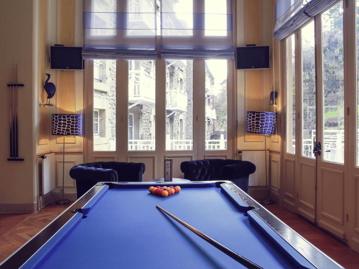 Billard dans l'établissement Mercure Saint Nectaire - Spa & Bien-Être