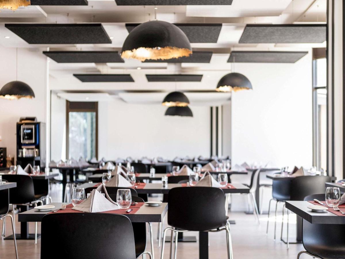 Restaurant ou autre lieu de restauration dans l'établissement Mercure Tours Sud
