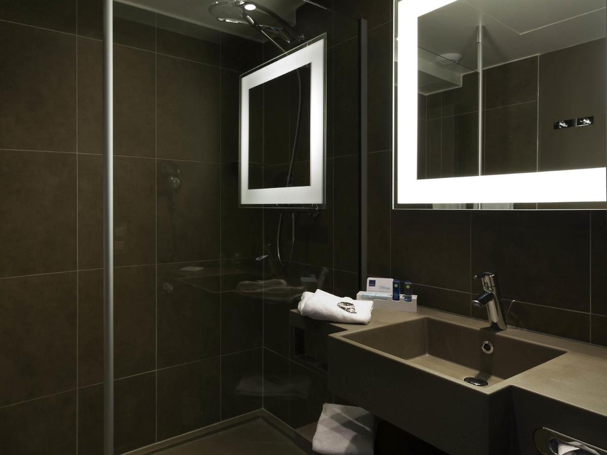 Novotel Leeds Centre - Housity