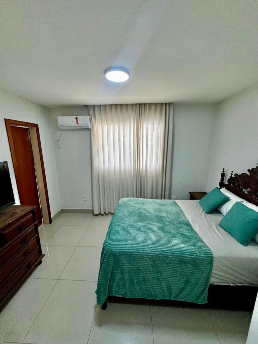 Apt Matheus Almeida - Anfitriões Gildo e Renata Localização privilegiada, conforto e seu amplo espaço são os seus diferenciais - Housity