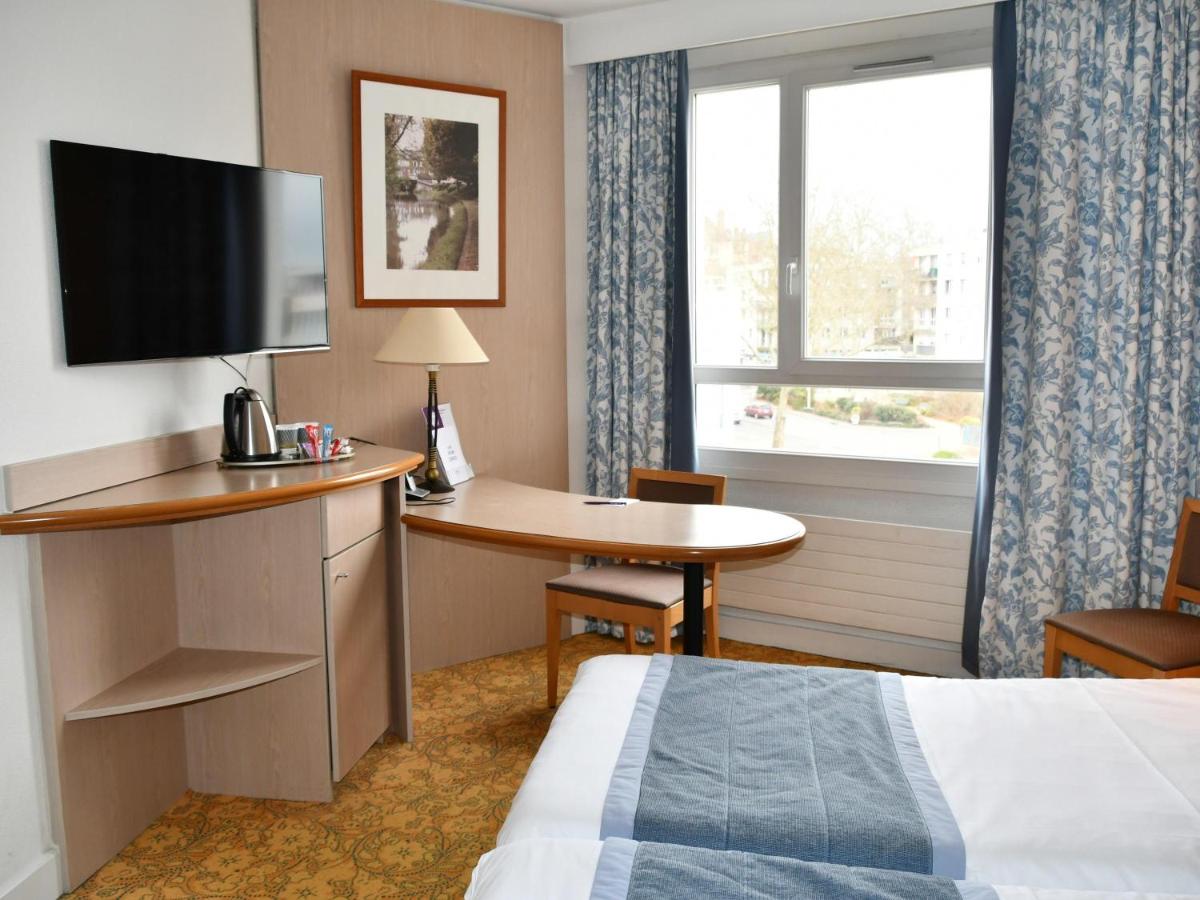 Mercure Nevers Pont De Loire - Housity
